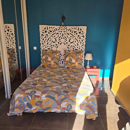 Apartamento El padre y el hijo D Elne Exterior foto