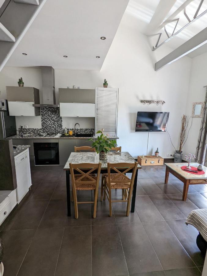 Apartamento El padre y el hijo D Elne Exterior foto
